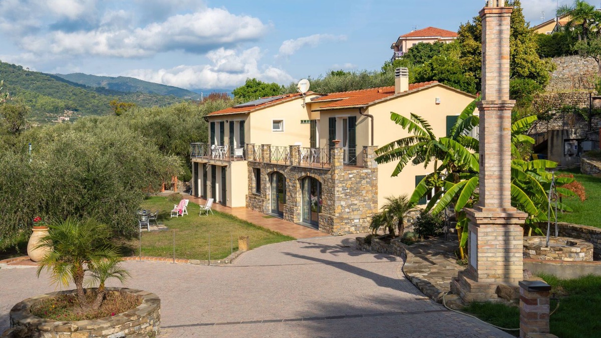 Costa dʼOneglia Apartment | Freedom (IMP520) by Interhome