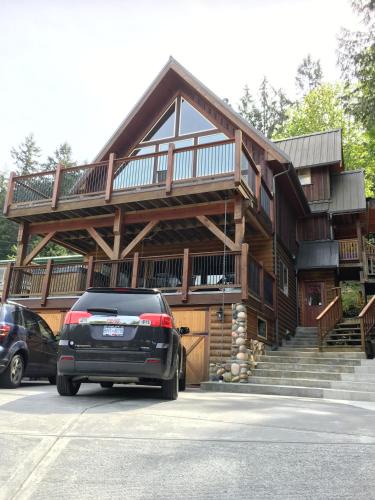 Madeira Park Apartment | Freedom Lodge & Spa