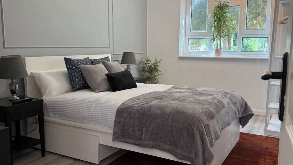 Thurlow Park Apartment | FreeParking | 5 Min 2 Station | Near Brockwel Park