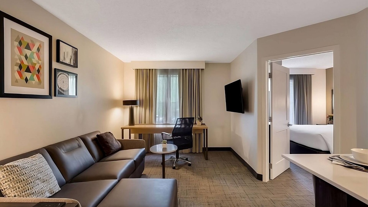 Mount Tabor Hotel | Frelinghuysen Arboretum and Gardens! Pets Allowed, Swimming Pool, Free Breakfast