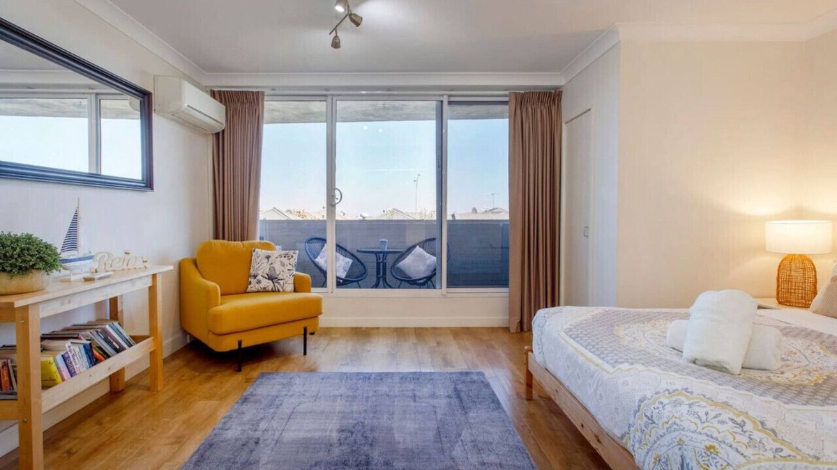 Fremantle Apartment | Fremantle Sunset Studio