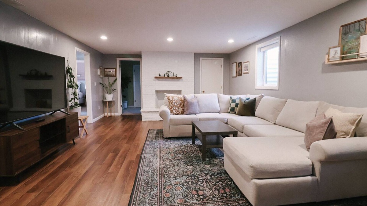 West Bench Apartment | French Cottage Inspired Basement Apartment 15 From Downtown Boise