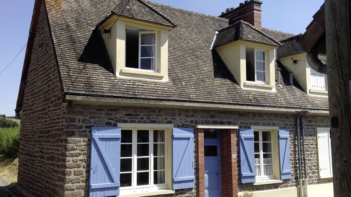 Le Mesnil-Villement Cottage | French country cottage in beautiful Suisse-Normande