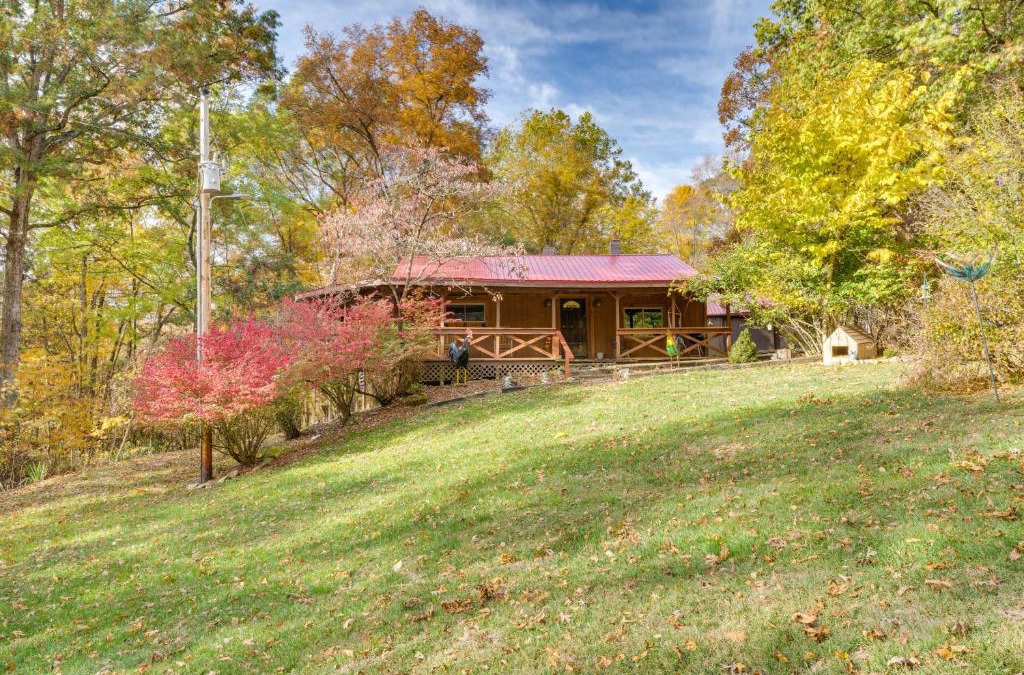 French Lick House | French Lick Getaway with Deck, Grill and Fire Pit!