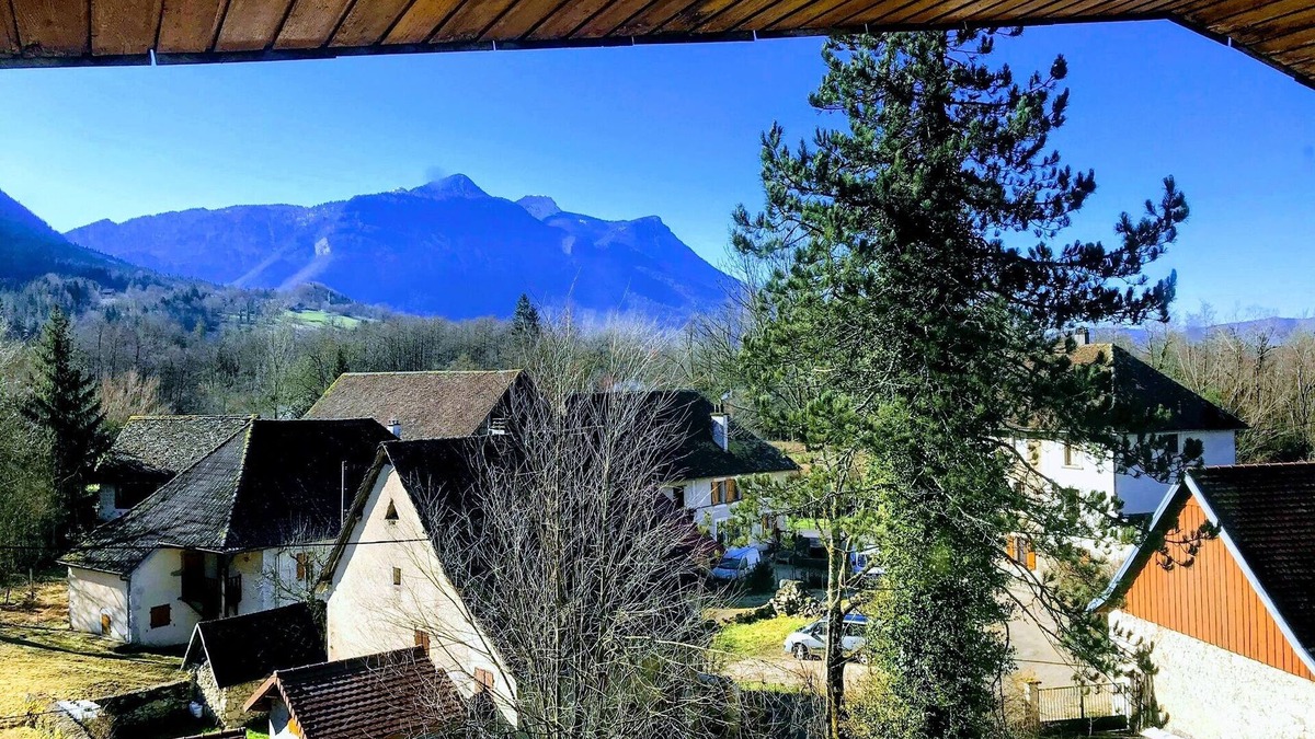 Entre-deux-Guiers Bed & Breakfast | French Mountain Retreat in Chartreuse National Park
