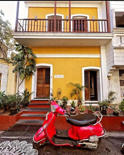 White Town House | FRENCH RIVERA Heritage Boutique Villa