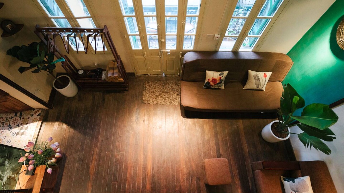 Hoan Kiem Villa | French Villa.2BR.Old Quarter. Huge Balcony.BBQ garden