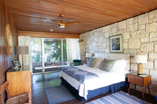 Drapers Hotel | Frenchman's Cove Resort