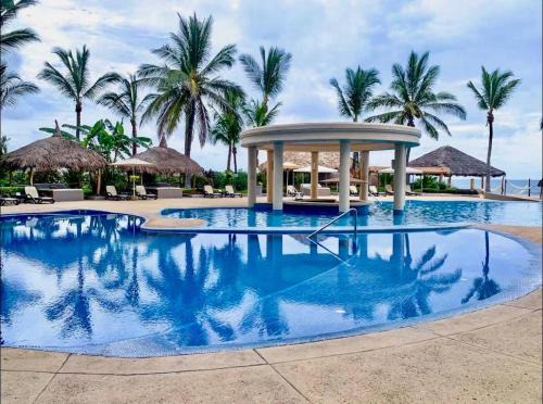 Quintas del Mar Apartment | FRENTE AL MAR A PIE DE PLAYA CON ALBERCA yJACUZZY