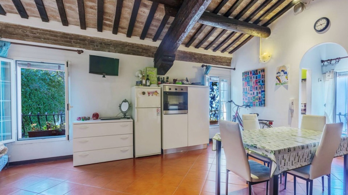 Ferrara Historic Centre Apartment | Frescobaldi Aparments! Monolocale Accogliente x3
