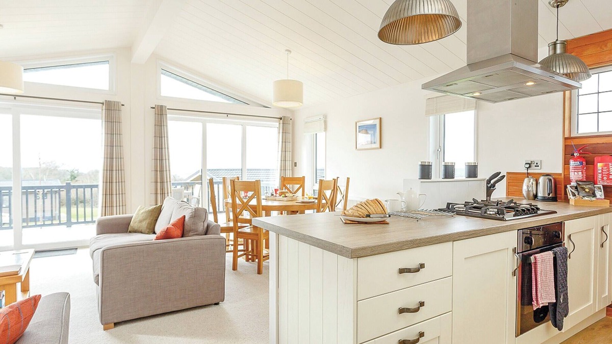 Axminster Ski Chalet | Fresh and contemporary styled lodge.