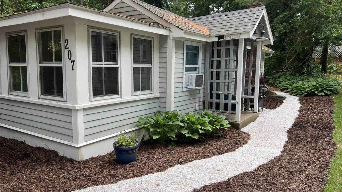 Cedar Bushes Cottage | Fresh Pond Cottage! A charming & peaceful getaway for couples or small families.