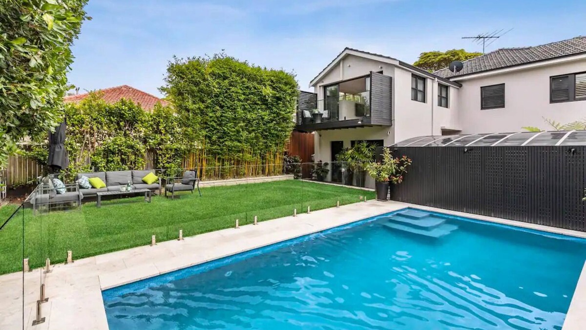 Freshwater House | Freshwater family friendly home with pool!n