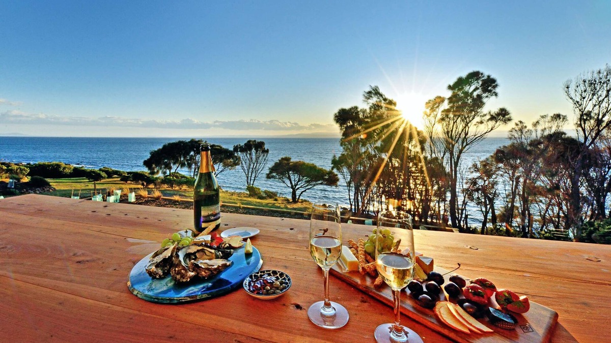 Coles Bay House | Freycinet Coastal Retreat