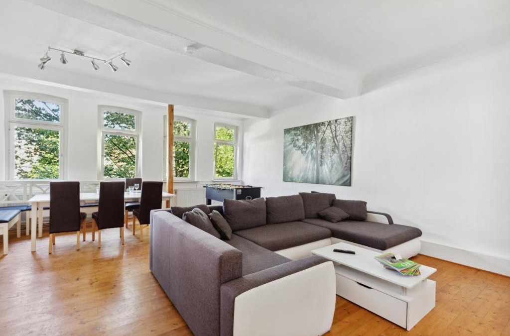 Friedberg Apartment | Friedberger Charme, 6 Personen, Traumlage, Parken, Kicker
