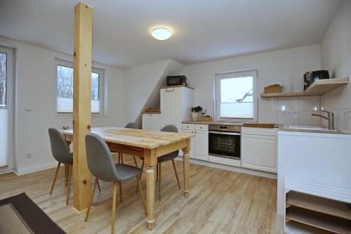 Boltenhagen Apartment | Friedrich-Engels-Straße Friedrich-Engels-Straße 19 Wohnung 02