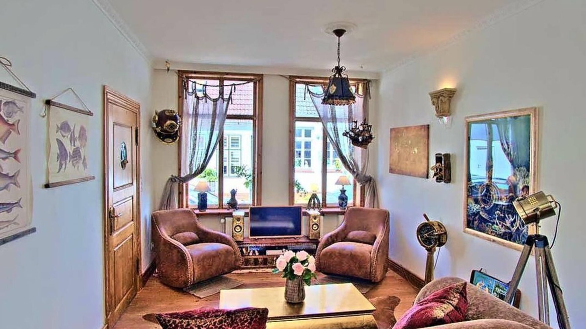 Friedrichstadt House | Friedrichstadtnixe, Deutschland