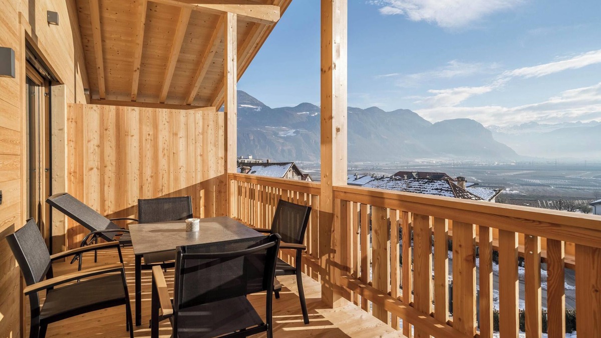 Andriano Apartment | Friendly Apartment "Zirbe in the Nockerhof" with Mountain View, Wi-Fi & Terrace