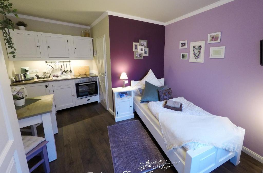 Dersdorf Apartment | Friendly Home - Einzelappartement "Calm" Köln Bonn Phantasialand