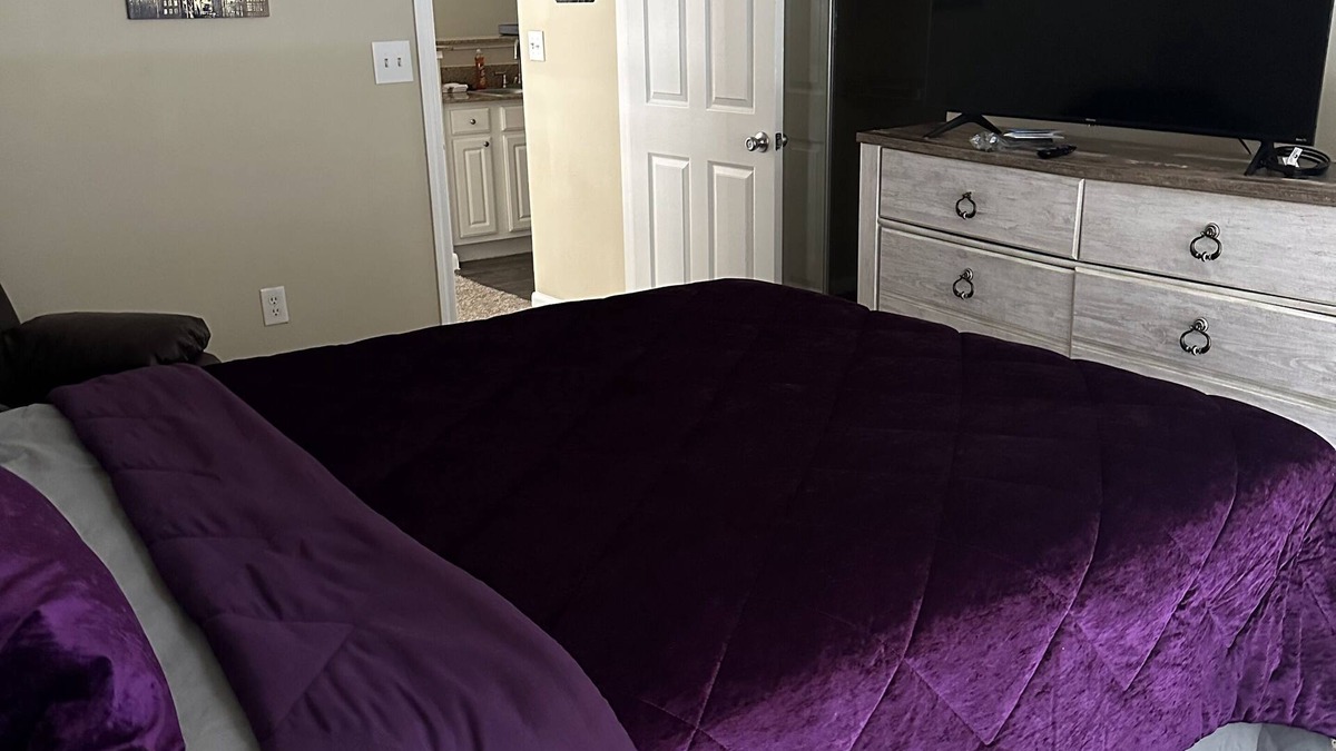 Energy Corridor Apartment | Friend’s House