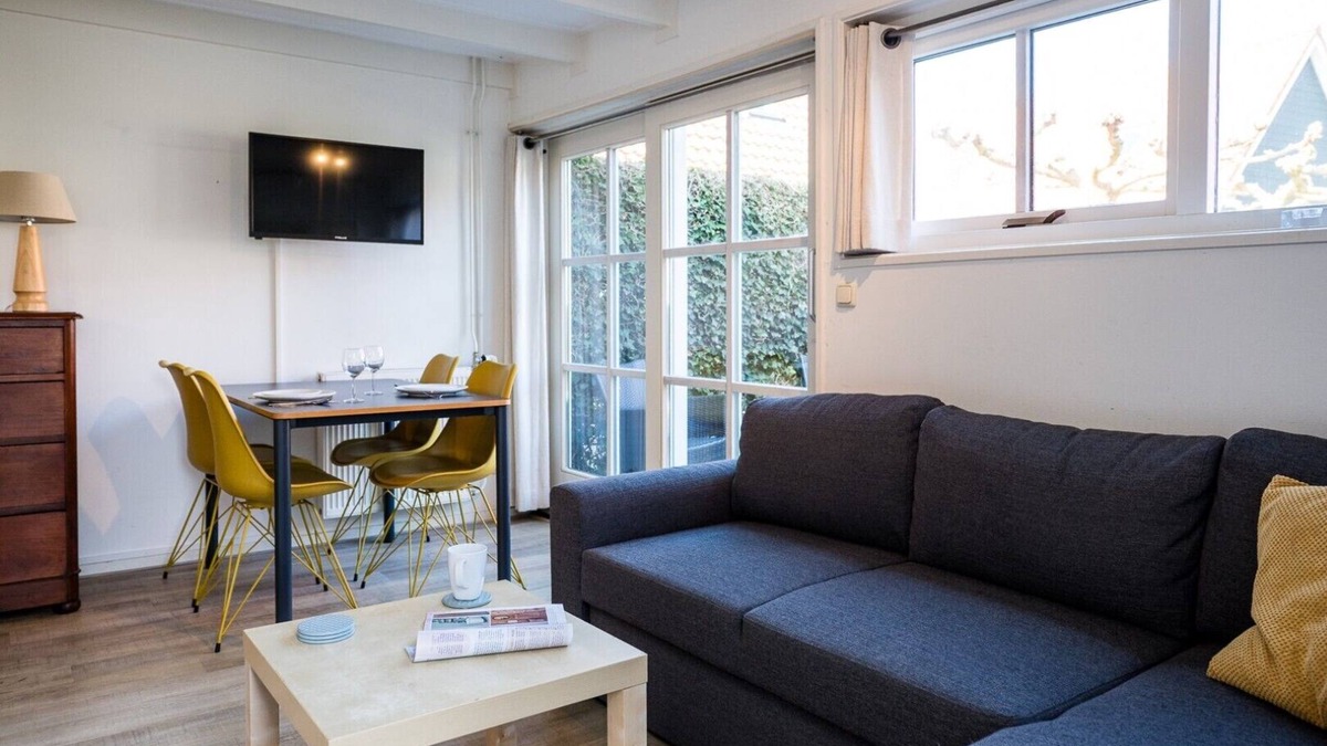 Ameland Apartment | Friese Antillen is a courtyard of 8 homes near of the beach and village Hollum.