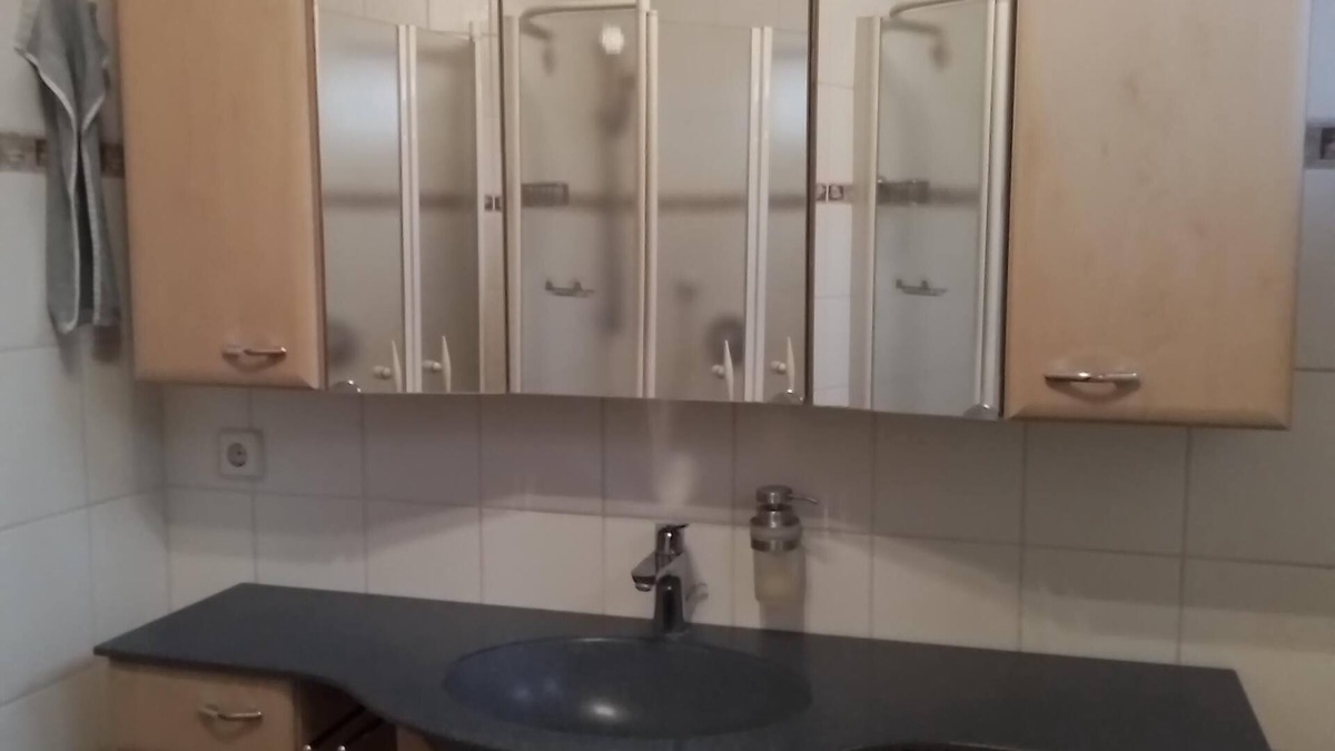 Noerdlingen Apartment | Frisch renovierte 110qm-große Ferienwohnung am Stadtrand von Nördlingen