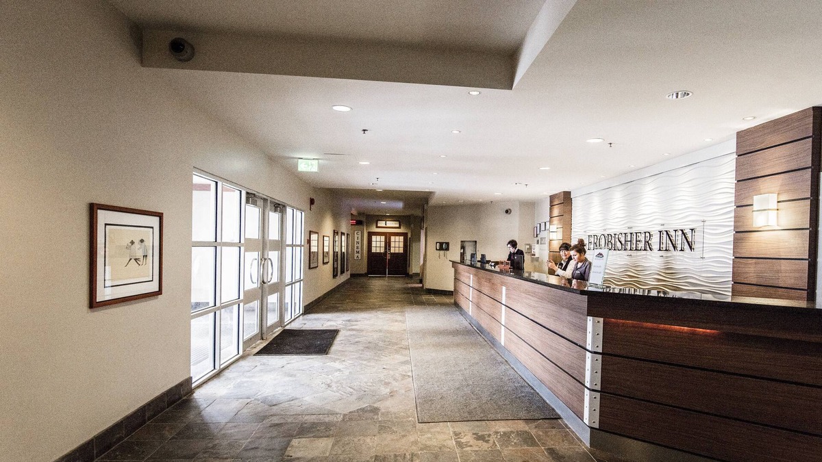 Iqaluit Hotel | Frobisher Inn