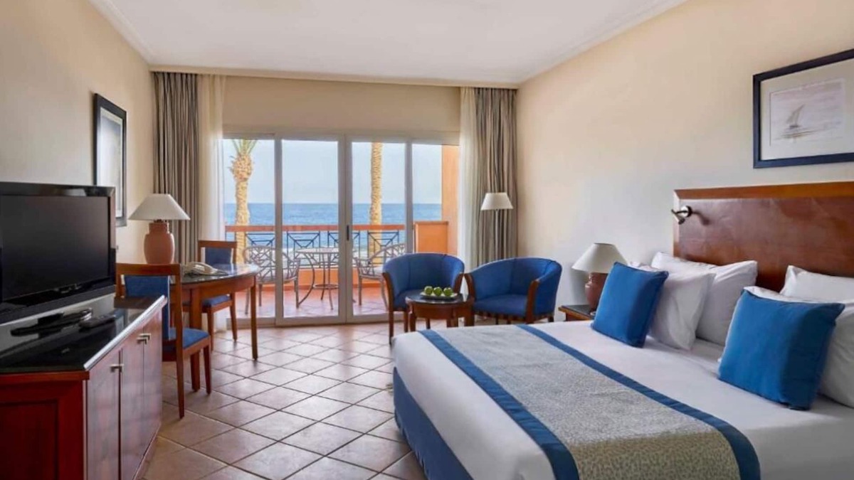 El Quseir House | From Pool Views to Deep Dives | Relax, Rejuvenate, Repeat, 4 Sea-view Rooms