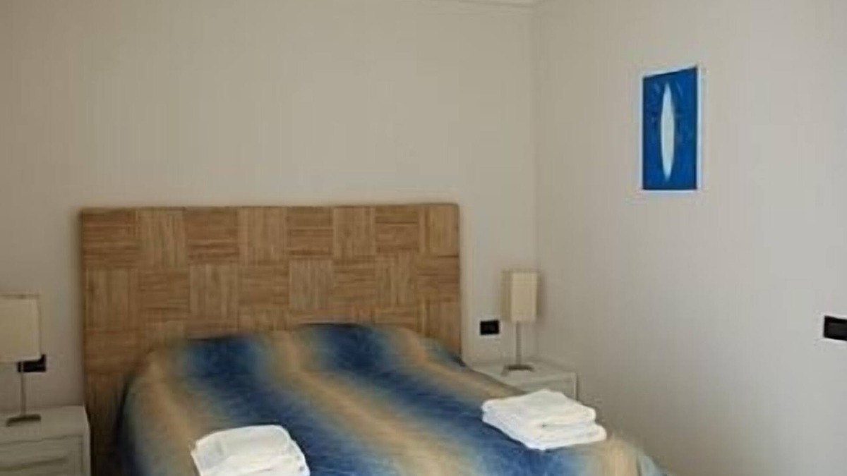 Calhau Villa | Front Line Beach Location Villa