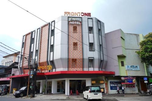 Solo City Centre Hotel | Front One Cabin Slamet Riyadi Solo