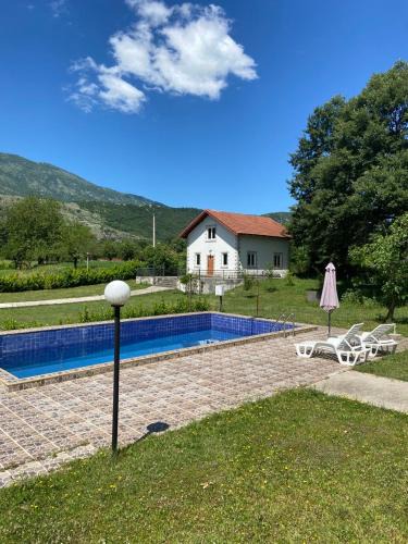 Danilovgrad Villa | Frutak Villa Resort
