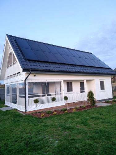 Gizycko House | Fuledzki Biały Domek - Mazury, Jacuzzi, Sauna, Giżycko