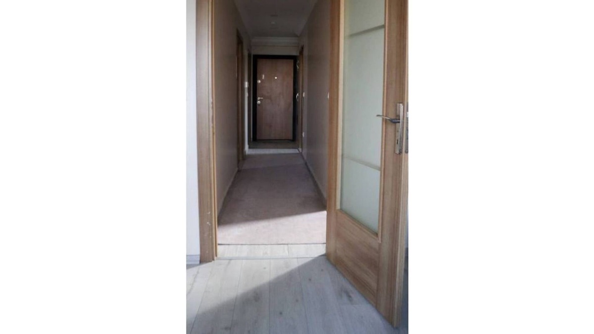 Umraniye Apartment | Full apartment with garden by metro! Apt. 1