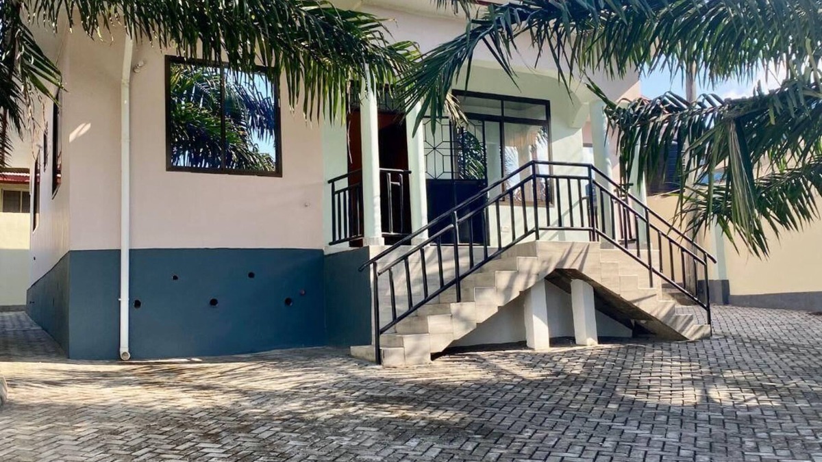 Mbezi House | Full furnished apartment near NYERERE airport in Dar es Salaam .
