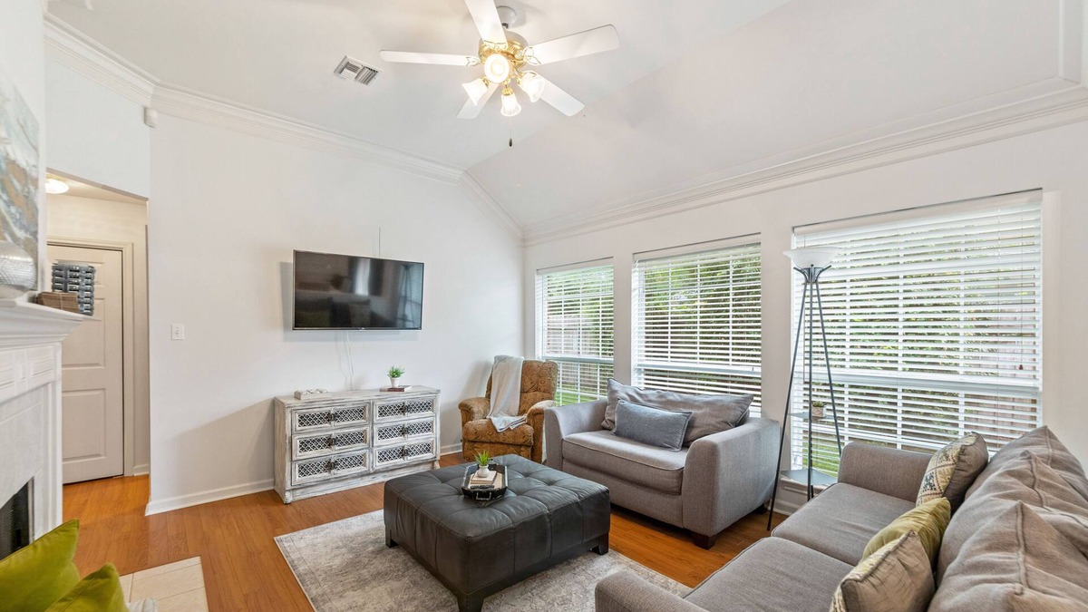 Lafayette House | Full Home on Sunstone with fast WiFi and easy access.