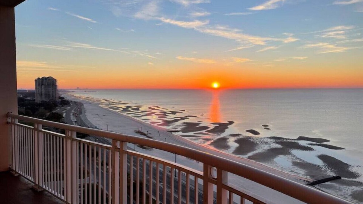 Gulfport Condo | Full Ocean View - SERENE SANDCASTLE 2 Bed/2 Bath