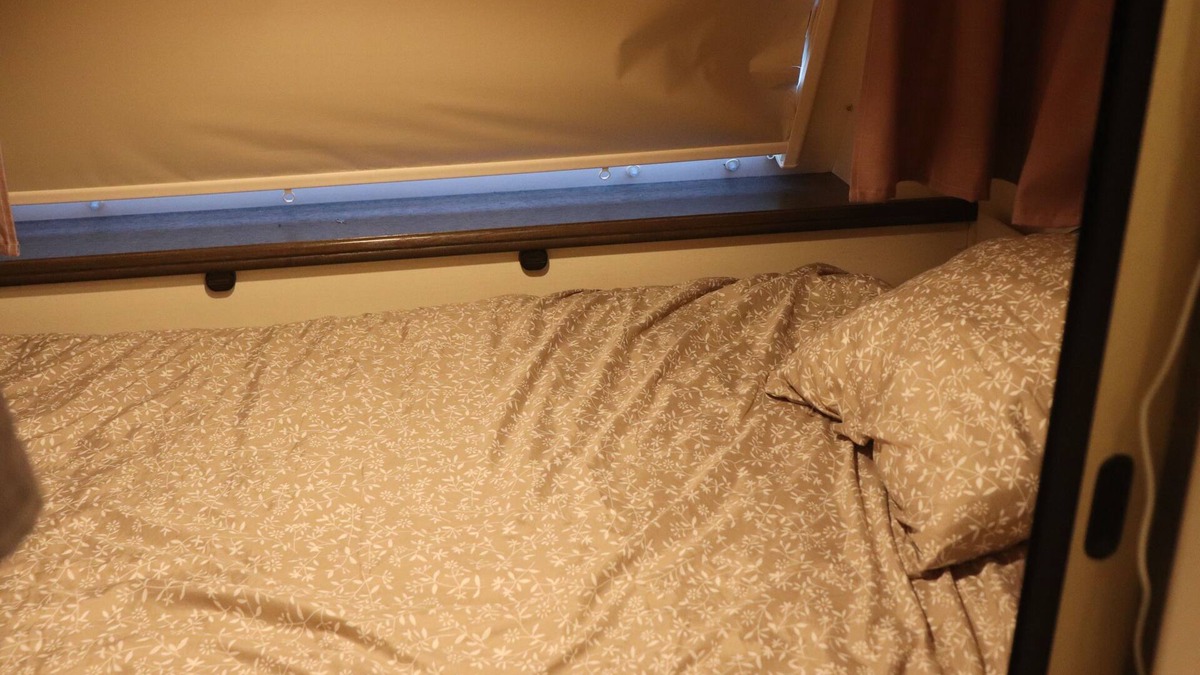 Albertslund House | Full Service - Caravan