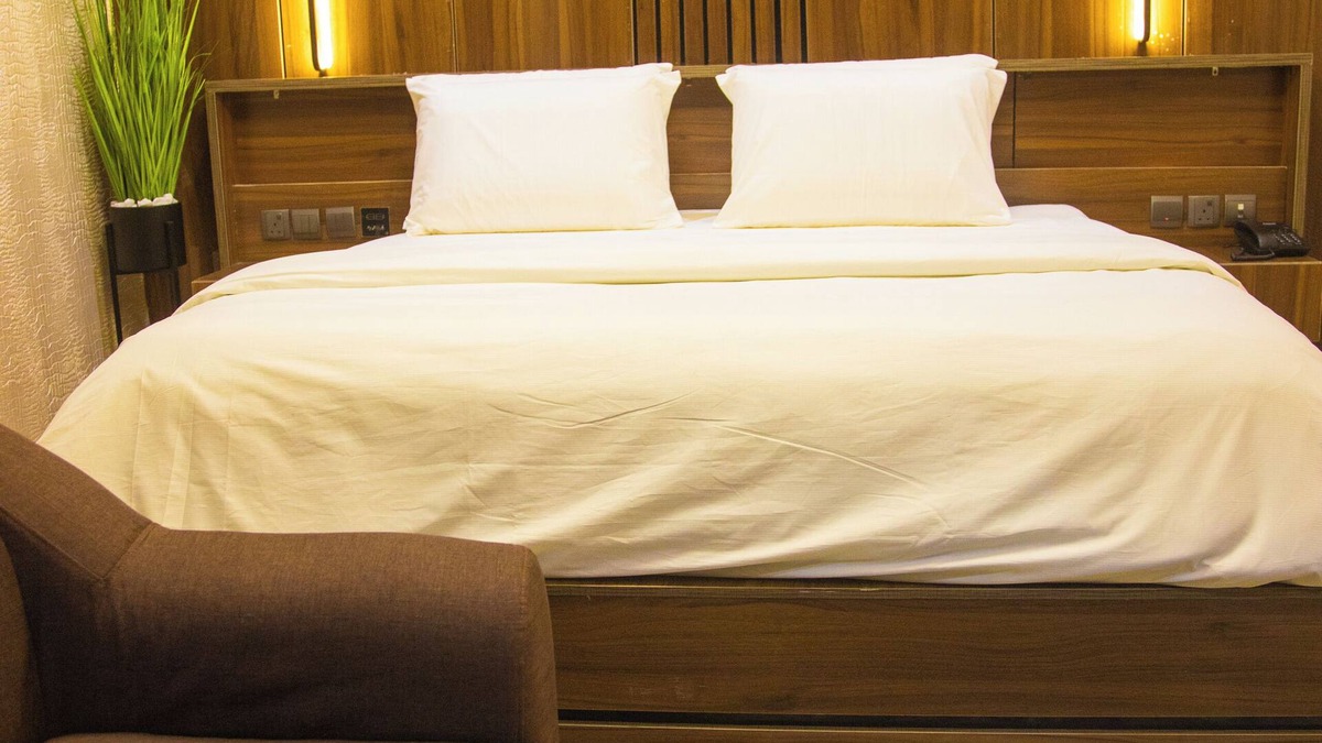 Asaba Hotel | Fullbliss Hotel and suites