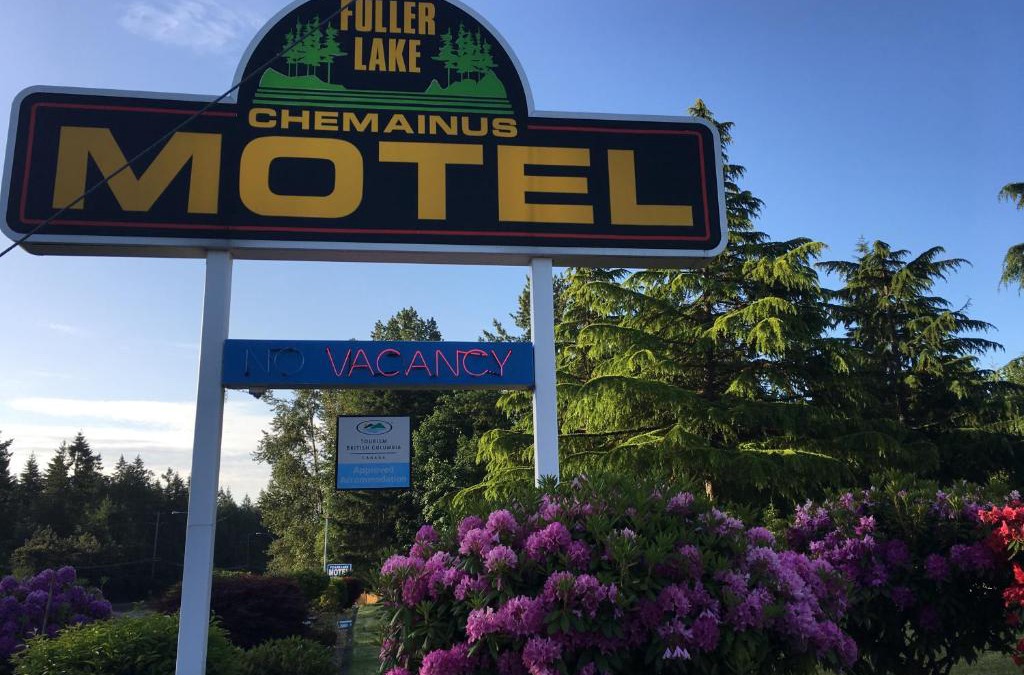 Chemainus Hotel | Fuller Lake Chemainus Motel