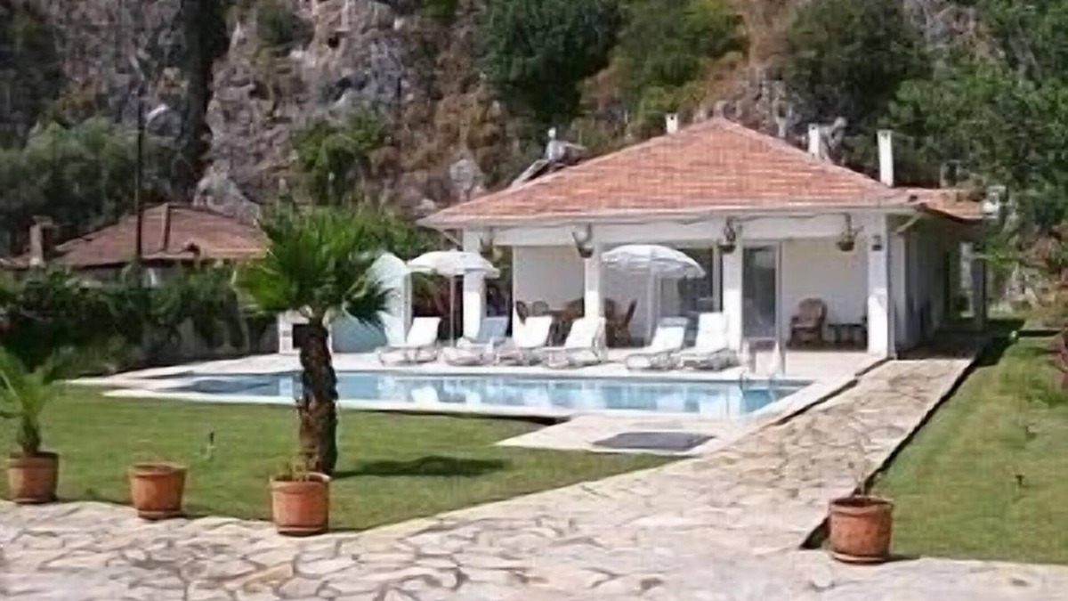 Ortaca Villa | Fully Air-Conditioned Luxury Villa With Heated Private Pool