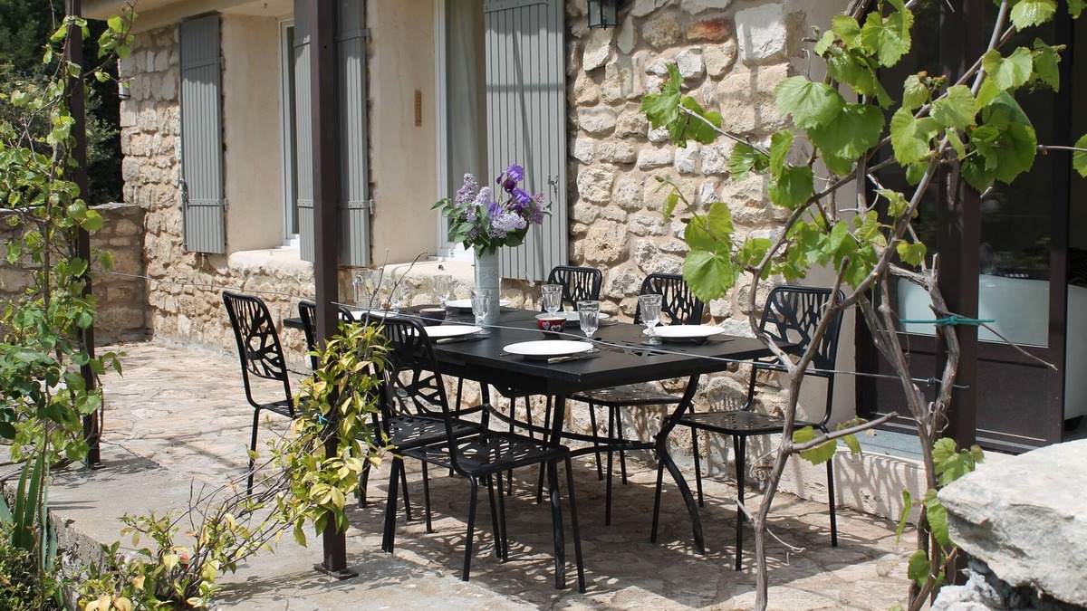 Murs Villa | Fully air-conditioned stone house with private pool and enclosed garden