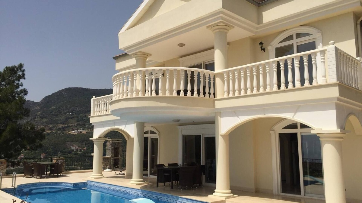 Alanya Villa | Fully detached Villa offers an unforgettable holiday with your family and friend