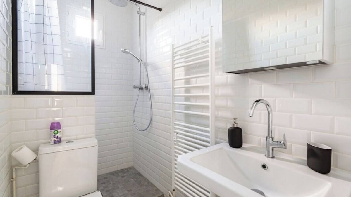 Chatillon Apartment | Fully-equipped 2-room apartment, refurbished, industrial style