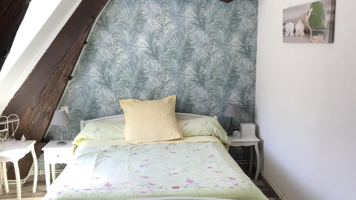 Toulon-sur-Arroux Apartment | fully-equipped apartment for 2 to 8 people