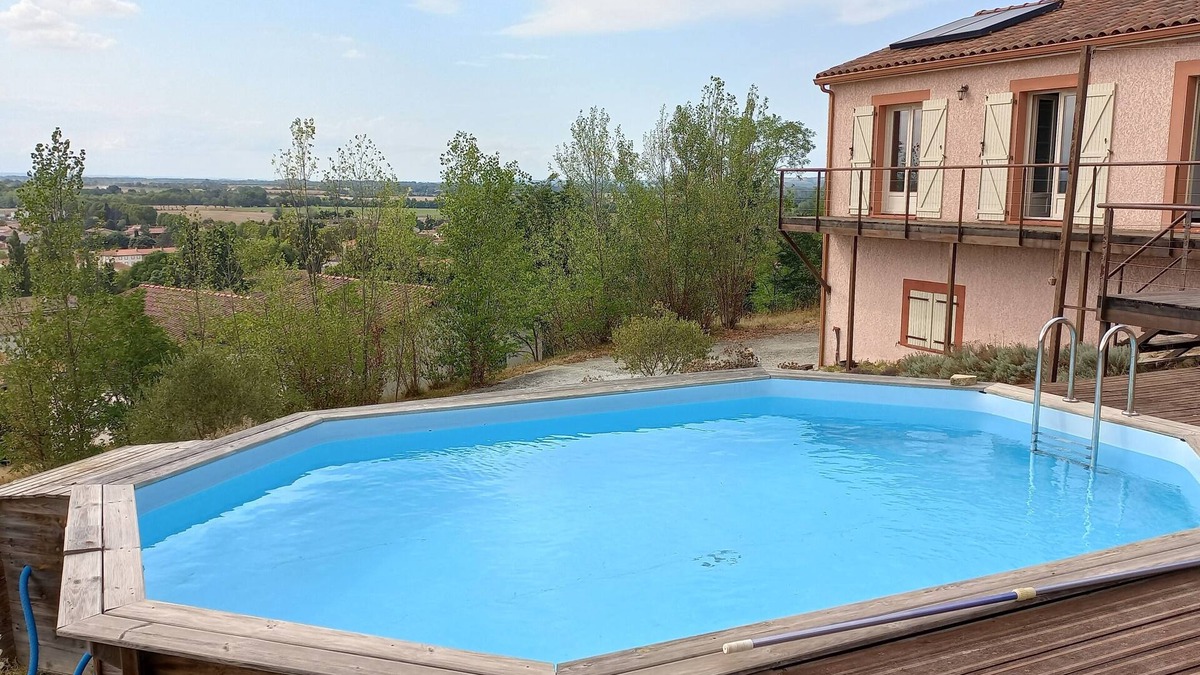 Belpech Villa | Fully equipped house, swimming pool, view & quiet