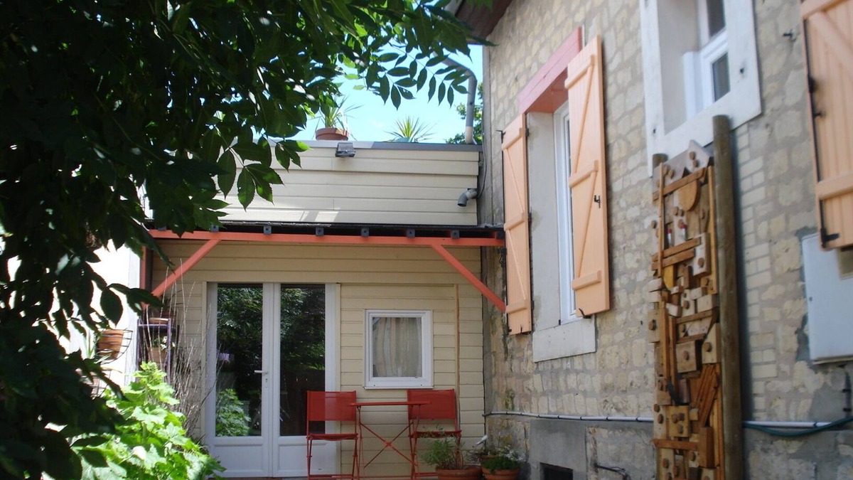 Quartier Branville Apartment | Fully equipped studio with private parking