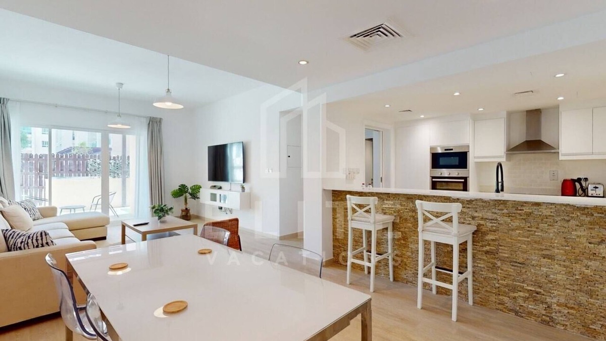 The Greens Apartment | Fully Furnished 1BR Apartment with Stunning Interior