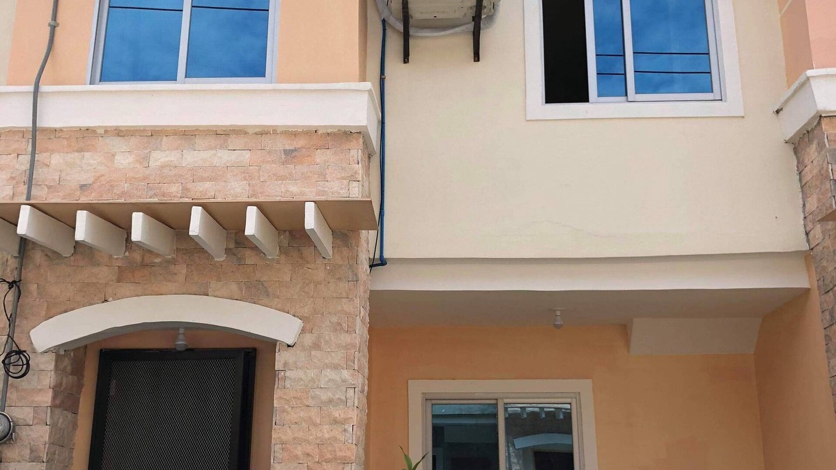 Consolacion Apartment | Fully Furnished 2 storey house