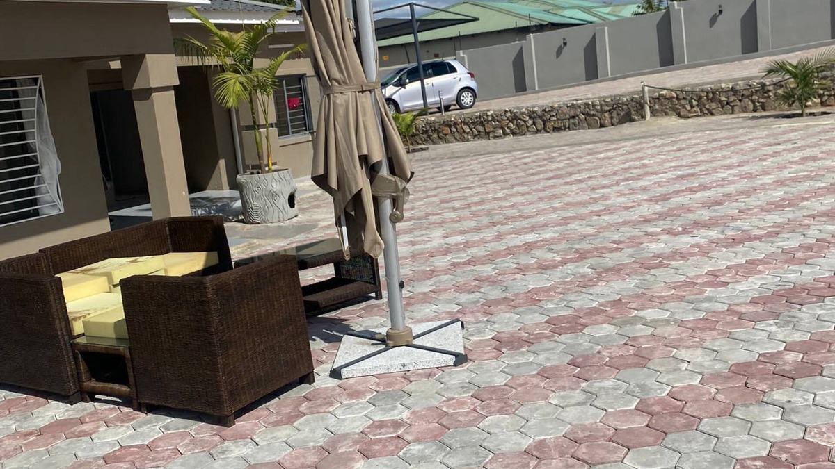 Ndola Apartment | Fully furnished 3 bedroom family sized apartment -15 minutes from the airport.