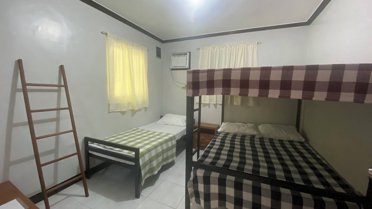 Lobo House | Fully-furnished 4-bedroom Beachhouse in Lobo Batangas